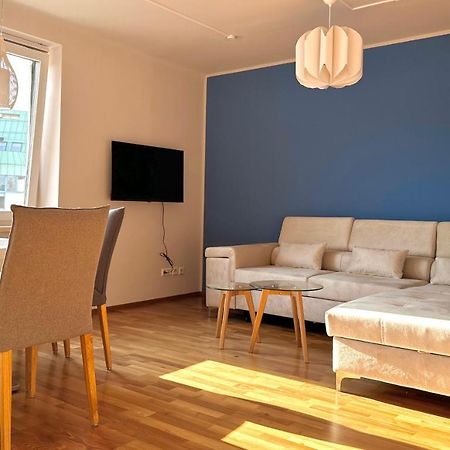 Homely Stay Apartment 2 ซังคท์เพิลเทน ภายนอก รูปภาพ