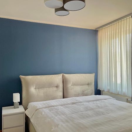 Homely Stay Apartment 2 ซังคท์เพิลเทน ภายนอก รูปภาพ